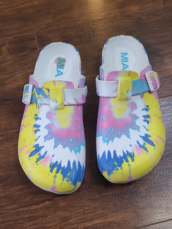 MIA Shoes - MIA Tie-Dye Clog Slip-Ons in Yellow, Pink & Blue Size 8.5